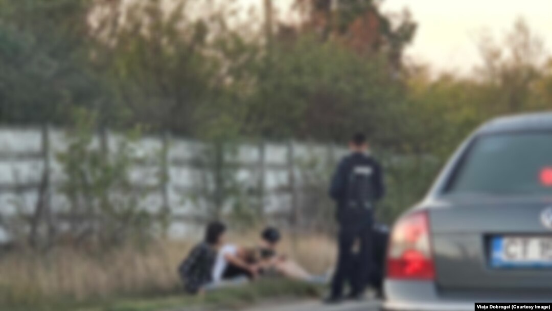 Accidentul provocat de tânărul drogat pe drumul dintre 2 Mai și Vama Veche s-a soldat cu doi morți și trei răniți. Bărbatul a intrat cu mașina într-un grup de opt oameni. 