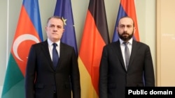 Ջեյհուն Բայրամով, Արարատ Միրզոյան, արխիվ