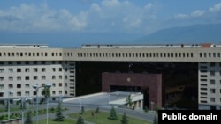 Հայաստանի ՊՆ վարչական համալիրը Երևանում, արխիվ