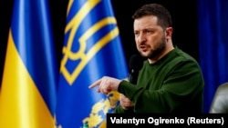 «Ми за контингент, якщо це є частина гарантій безпеки, підкреслю, без Америки це неможливо» – Зеленський