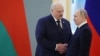 Лукашенко заявив, що продовжить вивозити дітей з окупованих територій України