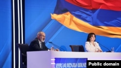 Նիկոլ Փաշինյանը մամուլի ասուլիս է տալիս