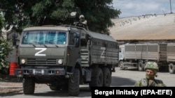 Російські військові у Мелітополі в липні 2022 року