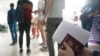 Иллюстрациялык сүрөт. Орусияда мобилизация жарыялангандан кийин өлкөсүнөн чыгып бараткан орус жарандары.