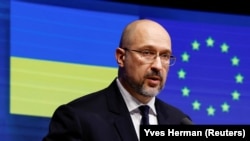 Відповідний договір, за словами Дениса Шмигаля, він підписав сьогодні у Вашингтоні з президенткою ЄБРР Оділь Рено-Бассо.