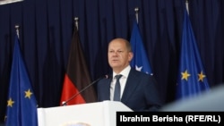 У ЄС заборону на видачу шенгенських віз громадянам Росії планують обговорити наприкінці серпня.