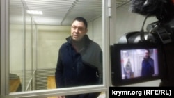 Вишинський залишився під арештом