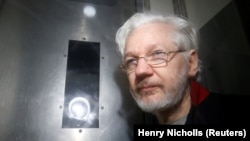 Միացյալ Թագավորություն - WikiLeaks-ի հիմնադիր Ջուլիան Ասանժը Ուեսթմինսթրի դատարանում, Լոնդոն, 13-ը հունվարի, 2020թ.