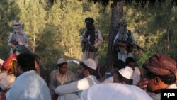 په بونیر کې په ۲۰۰۹ز کال وسله والو طالبانو د فرنټیېر کانسټیبلري ۳۰ اهلکاران برمته کړي ول چې وروسته یې پرېښول. 