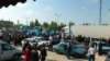 Кримські татари чекають Джемілєва на прикордонному пункті в Армянську