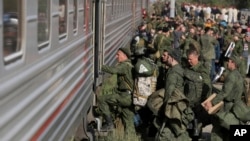 Кремль стремился избежать всеобщей мобилизации на войну против Украины. Вышедший в сентябре 2022 года указ о частичной мобилизации был очень непопулярен