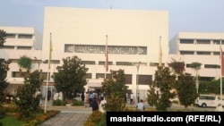 د پاکستان قامي اسمبلۍ او سېنېټ د پېښور برید غندنه وکړه - پخوانی انځور.