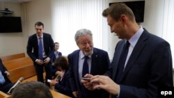 Олексій Навальний у суді, 30 травня 2017 року 