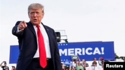 За словами адвоката Трампа, самому експрезиденту звинувачення висувати не будуть