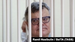 Політик Віктор Бабарико (на фото) перебуває за ґратами вже 13 місяців