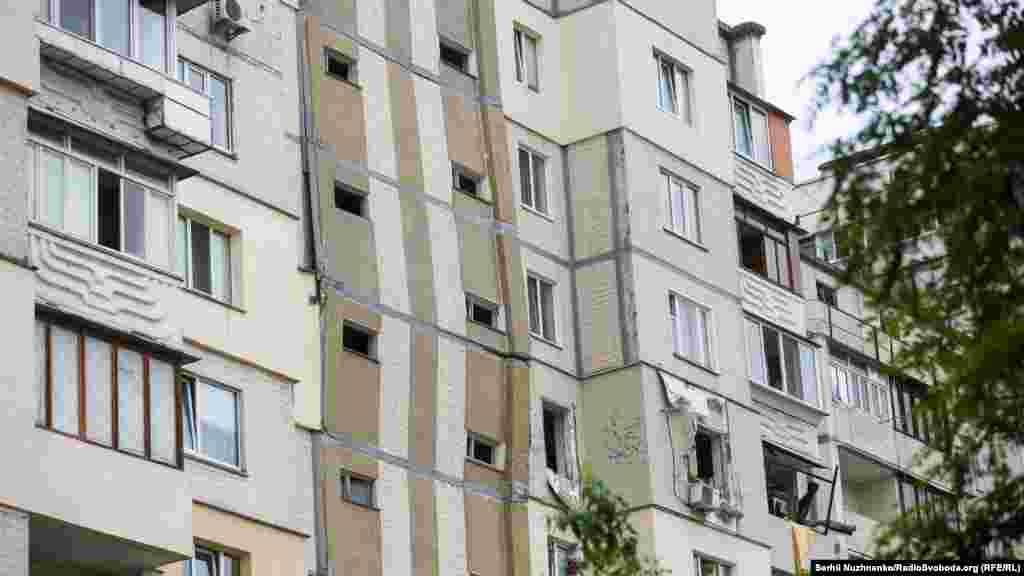 Віталій Кличко додав, що місце для відселення мешканців із пошкодженої частини будинку вже визначили