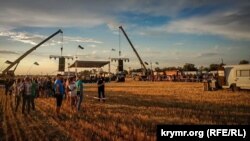Виступ гурту «Бумбокс» біля адміністративного кордону з Кримом