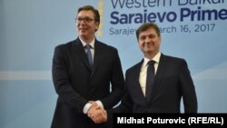 Dokle god imamo mir i stabilnost, to je nešto za pohvalu", poručio je Aleksandar Vučić, na fotografiji sa Denisom Zvizdićem u Sarajevu