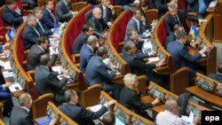 У Верховній Раді поточного скликання 49 депутаток. Це більше, ніж у всіх попередніх скликаннях, але все ще менше за середній показник по світу