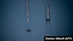 Российские Су-25 наносят ракетный удар на учениях, архивное фото