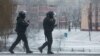 Ня варта чакаць, што сілавікі «пяройдуць на бок народу» альбо «будуць адстрэльвацца да апошняга патрона», — Паротнікаў