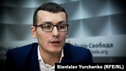 Томіленко прокоментував рішення Ради про санкціїї щодо двох українських каналів