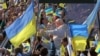 20 років тому Україну відвідав Іван Павло ІІ. Спогади про папу Римського його особистого секретаря 