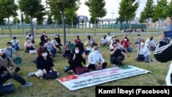 Stambul konsullygynyň öňünde türkmen aktiwistleriniň parahatçylykly demonstrasiýasy, Stambul, 19-njy iýul, 2020