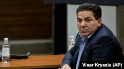 Naser Keljmendi prilikom objave presude 1. februara 2018. na Osnovnom sudu u Prištini.