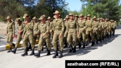 Türkmen esgerleri