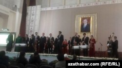 Döwlet konserwatoriýasynda gecirilen konsert. Aşgabat, 2020-nji ýylyň 27-nji noýabry