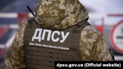 Державна прикордонна служба опублікувала відеоматеріал про ситуацію на кордоні з Білоруссю, де показала, із чого складаються українські фортифікації