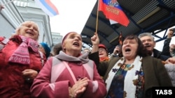 Російський пасажирський поїзд «Таврія» із Санкт-Петербурга прибув до Севастополя, архівне фото