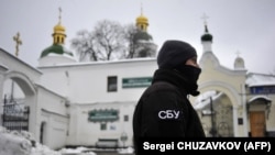 У день обшуку СБУ в Києво-Печерській лаврі. Київ, 22 листопада 2022 року