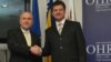 Sa primopredaje dužnosti, Valentin Inzko (l) i Miroslav Lajčak (d)