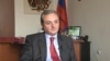 Զոհրաբ Մնացականյանը հարցազրույց է տալիս «Ազատություն» ռադիոկայանին, ապրիլ, 2012թ.