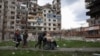 Удар по Констянтинівці: з-під завалів вилучили тіла чоловіка і жінки – ДСНС