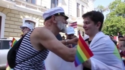 «Марш рівності» в Одесі скоротили через побоювання сутичок із націоналістами (відео)