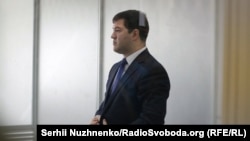 11 грудня Окружний адміністративний суд Києва поновив Романа Насірова на посаді голови Державної фіскальної служби України 