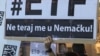 Poruka sa jednog od građanskih protesta u Beogradu, mart, 2019. godine