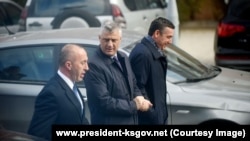 Ramuš Haradinaj, Hašim Tači i Kadri Veselji
