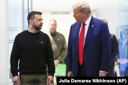 Володимир Зеленський та Дональд Трамп (праворуч) у Нью-Йорку, США, 27 вересня 2024 року