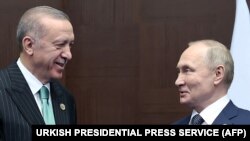 Президент Туреччини закликав Кремль до перемир’я у повномасштабній війні проти України, повідомляє Reuters